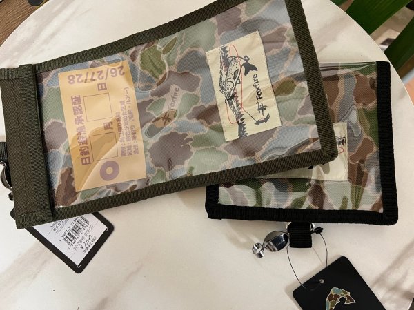 画像2: Fox Fire  FE-CAMO  ライセンスホルダー (2)