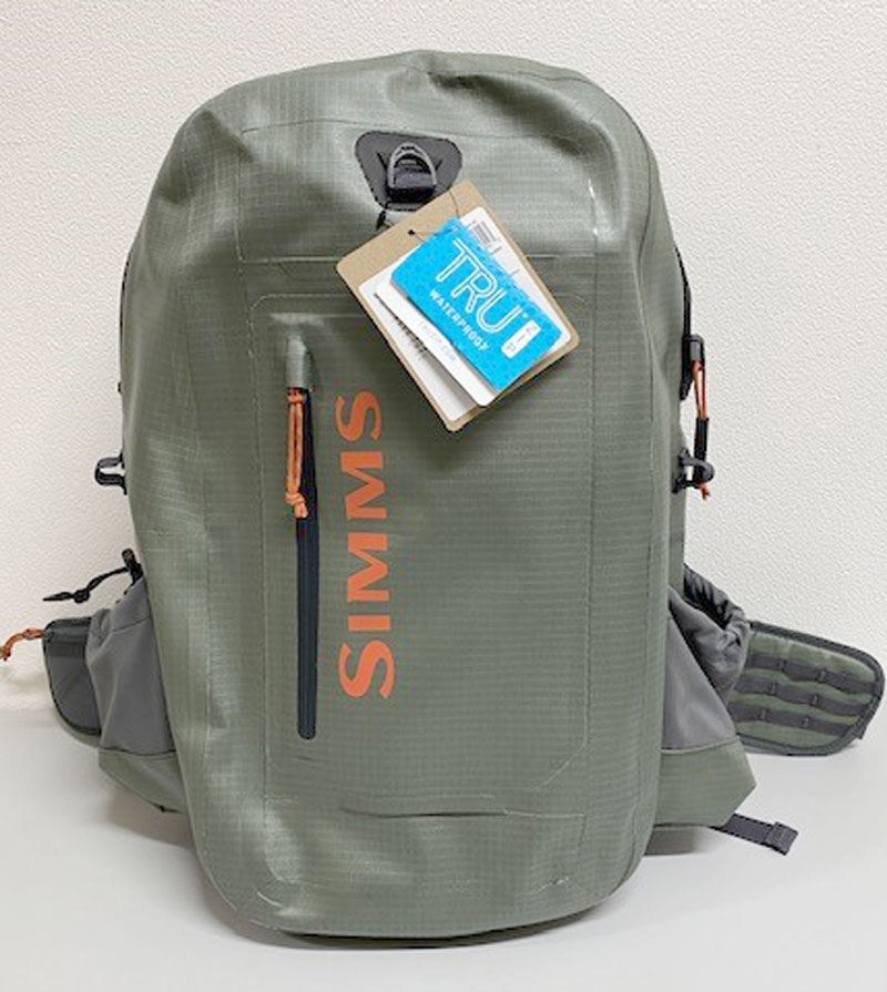 SIMMS DRY CREEK Z BACKPACK カラー：OLIVE